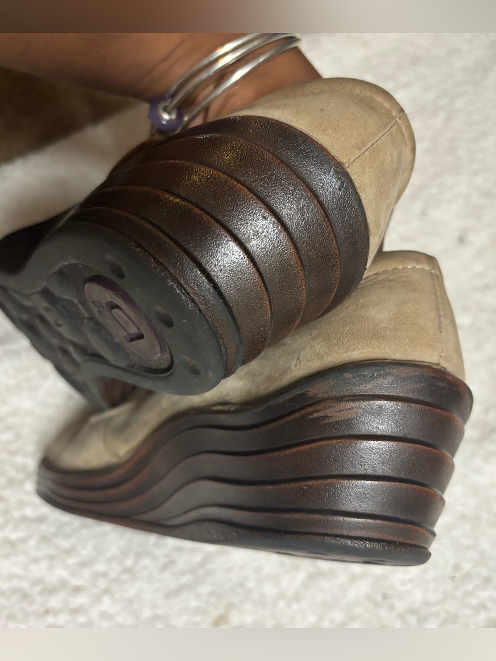 Bionica Shoes Women Mary Jane Wedge Heel Size 10 Suede Comfort - Picture 8 of 8